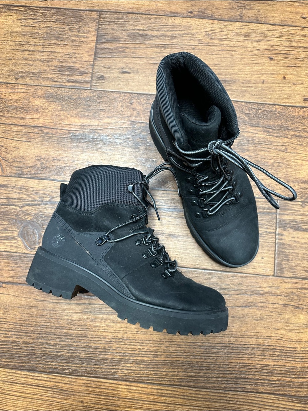 Timberland Black Women's Lace-Up Lug Boots